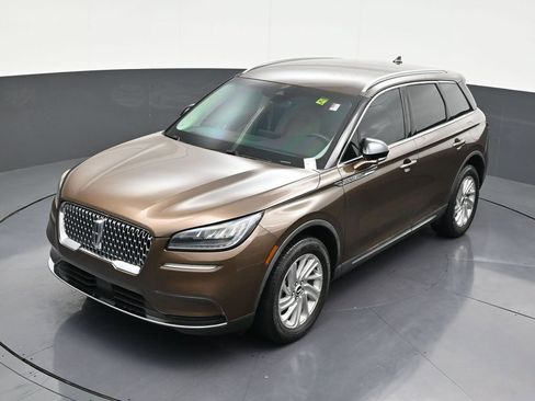 Used 2022 Lincoln Corsair FWD image 16