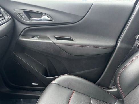 Certified 2022 Chevrolet Equinox RS w/ RS Leather Package image 23