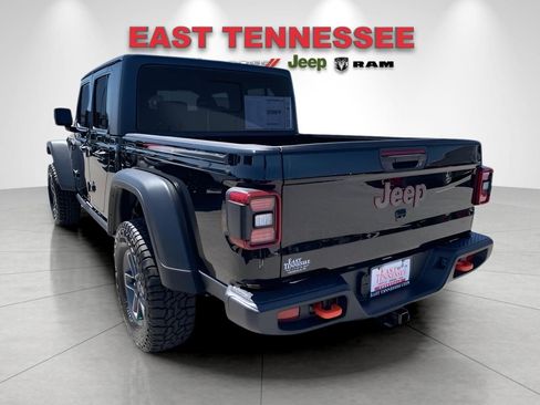New 2025 Jeep Gladiator Mojave w/ Convenience Group image 5