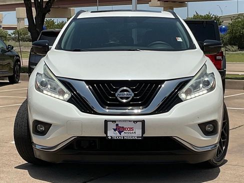 Used 2017 Nissan Murano Platinum w/ Platinum Technology Package FWD image 2