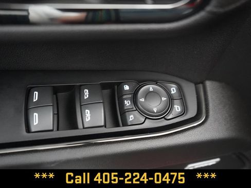 Used 2024 GMC Sierra 2500 AT4 w/ AT4 Preferred Package AWD/4WD image 37