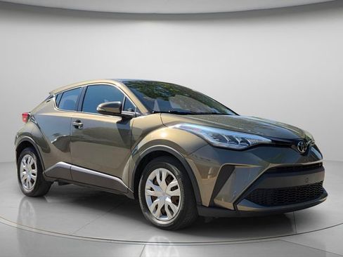 Used 2021 Toyota C-HR LE FWD image 9
