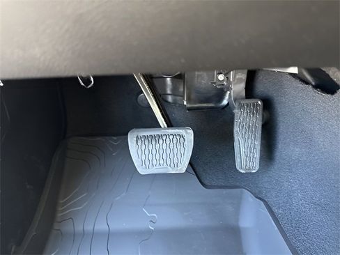 New 2026 Jeep Wrangler Rubicon image 16