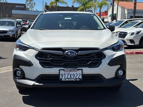 Certified 2025 Subaru Crosstrek 2.5i Premium AWD/4WD image 3