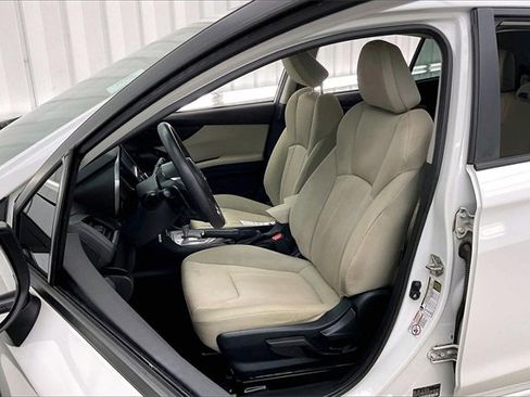 Used 2019 Subaru Impreza 2.0i Premium w/ Eyesight & BSD/Rcta & SRF image 8