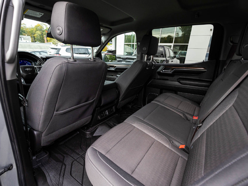 Used 2024 Chevrolet Silverado 1500 RST w/ Protection Package AWD/4WD image 27