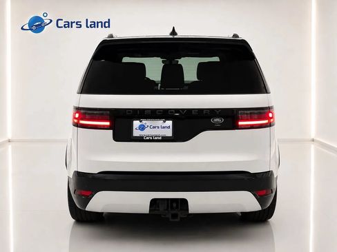 Used 2023 Land Rover Discovery HSE R-Dynamic AWD/4WD image 4