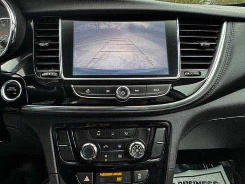 Used 2018 Buick Encore Preferred image 18