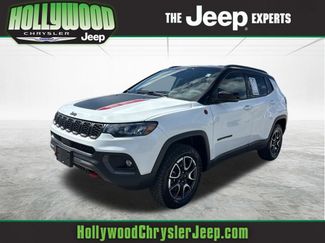 Used 2024 Jeep Compass Trailhawk 360° Tour