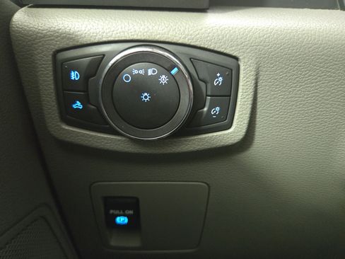 Used 2019 Ford F150 XLT AWD/4WD image 23