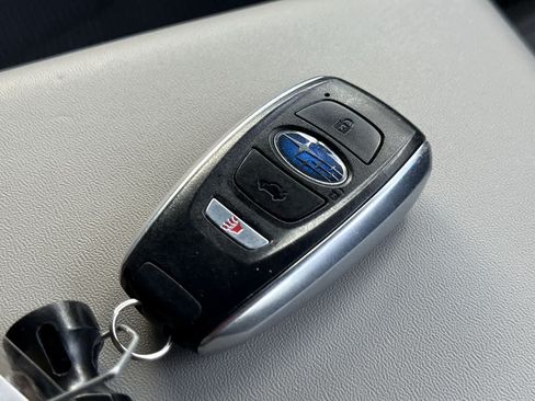 Used 2025 Subaru Forester Premium AWD/4WD image 28