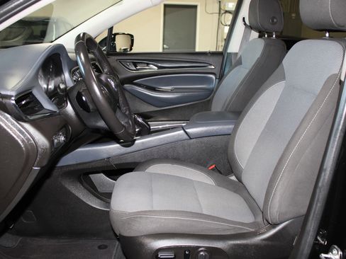 Used 2021 Buick Enclave Preferred FWD image 24