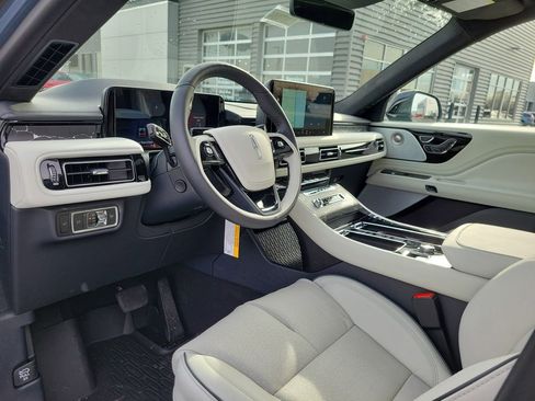 New 2026 Lincoln Aviator Black Label w/ Dynamic Handling Package image 20