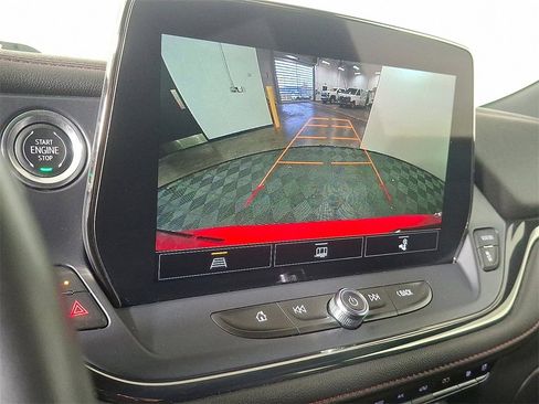 Used 2023 Chevrolet Blazer RS w/ Enhanced Convenience Package image 4