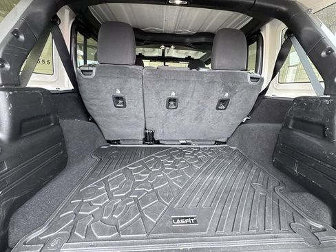 Used 2023 Jeep Wrangler Sport image 15