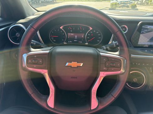 Used 2020 Chevrolet Blazer LT FWD image 18