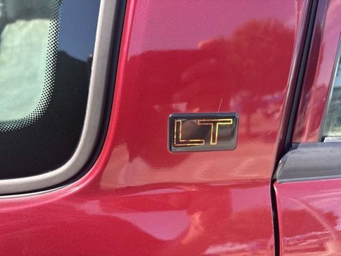 Used 2002 Chevrolet Tracker LT AWD/4WD image 10