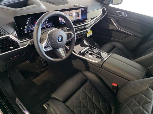 New 2026 BMW X5 sDrive40i w/ M Sport Package image 8