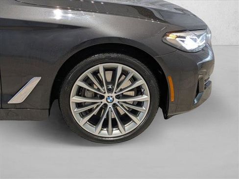 Used 2023 BMW 540i xDrive 540i xDrive w/ Premium Package image 29