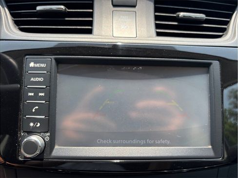 Used 2019 Nissan Sentra S FWD image 22