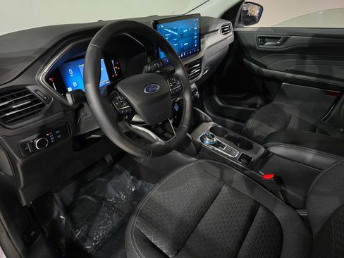 New 2026 Ford Escape Active image 17