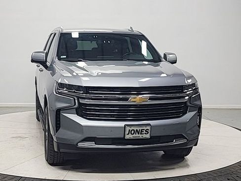Used 2023 Chevrolet Tahoe LT w/ Luxury Package image 2