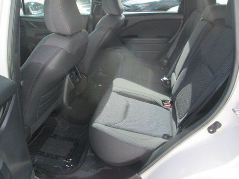 Used 2025 Subaru Forester Premium AWD/4WD image 10