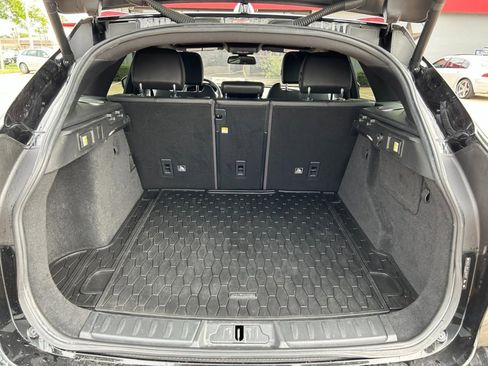 Used 2018 Jaguar F-PACE R-Sport image 14