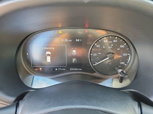 Certified 2023 Nissan Kicks SR w/ SR Premium Package FWD image 21