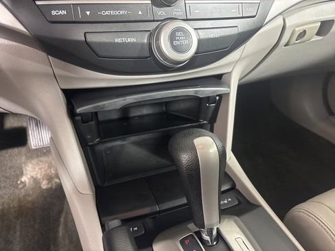 Used 2010 Honda Accord EX-L image 16