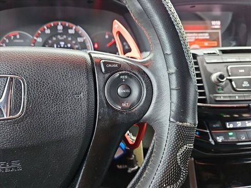 Used 2016 Honda Accord Sport image 22