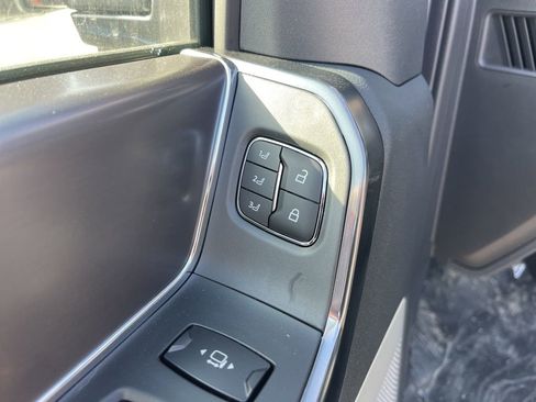 New 2026 Ford F350 Platinum image 15