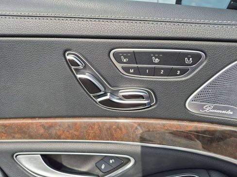 Used 2014 Mercedes-Benz S 550 Sedan image 14