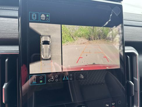 New 2026 GMC Acadia Denali w/ Super Cruise Package image 24