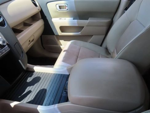 Used 2015 Honda Pilot EX image 21