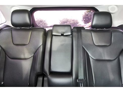Used 2021 Ford Edge Titanium w/ Equipment Group 301A FWD image 13