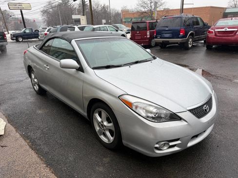 Used 2007 Toyota Solara SLE image 2