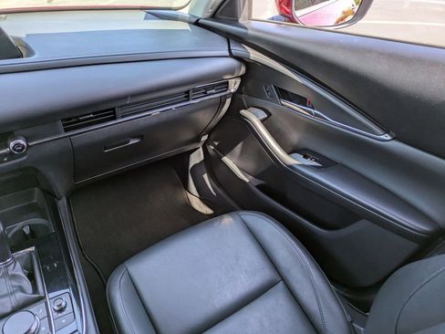 Certified 2022 MAZDA CX-30 AWD 2.5 S w/ Preferred Package image 19