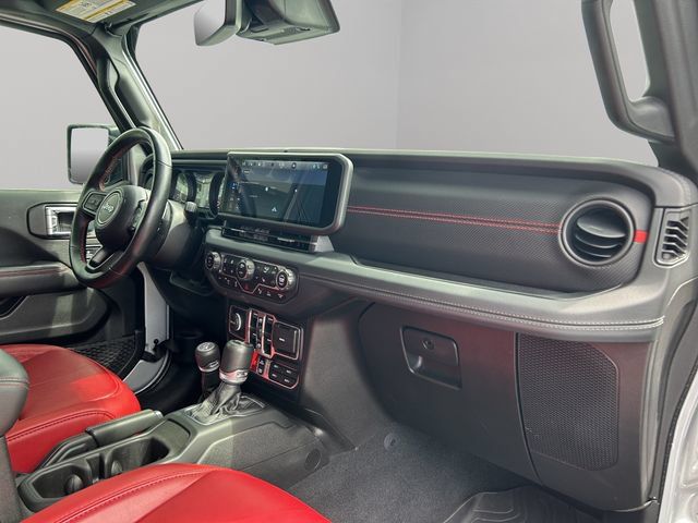 Used 2024 Jeep Wrangler Unlimited Rubicon 392 AWD/4WD image 40