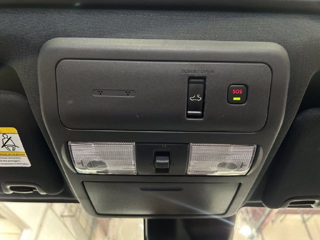 Used 2022 Nissan Frontier PRO-4X AWD/4WD image 36