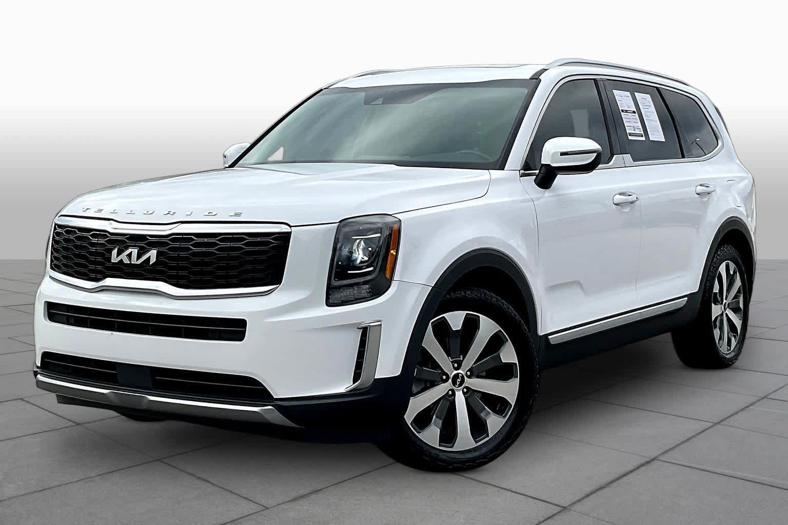 Used 2022 Kia Telluride S AWD/4WD image 1