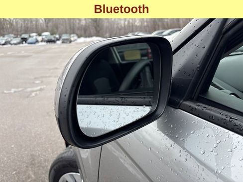 Used 2025 Kia Soul LX image 8