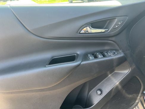 Certified 2023 Chevrolet Equinox LT FWD image 16