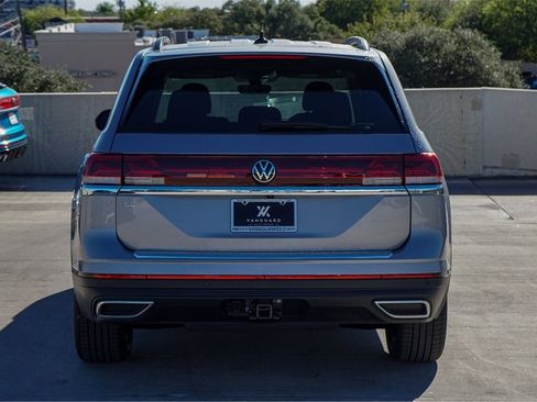 New 2026 Volkswagen Atlas SE image 6