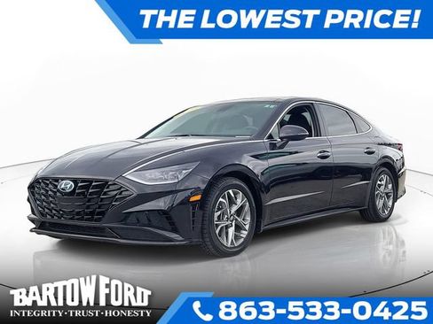 Used 2023 Hyundai Sonata SEL w/ Convenience Package FWD image 1