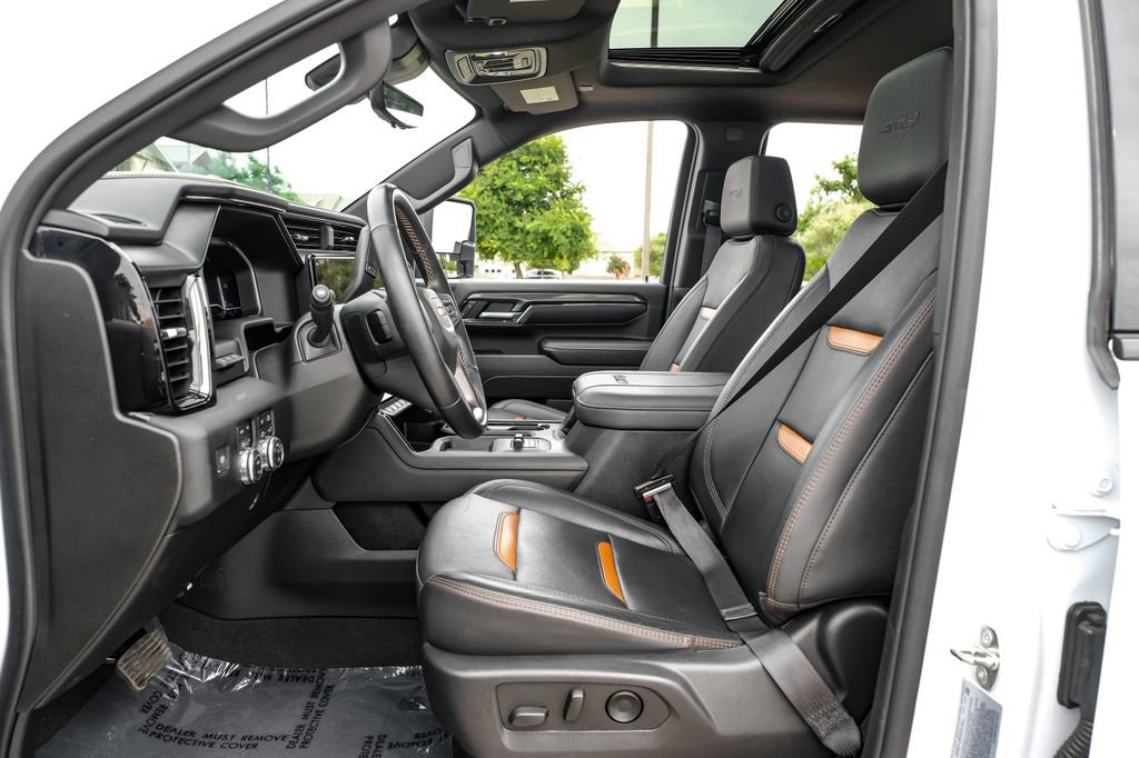 Used 2024 GMC Sierra 2500 AT4 w/ AT4 Premium Plus Package AWD/4WD image 30