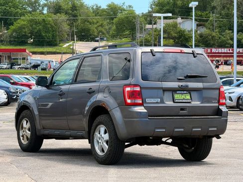 Used 2012 Ford Escape XLT FWD image 2