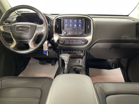 Used 2021 GMC Canyon Denali image 16