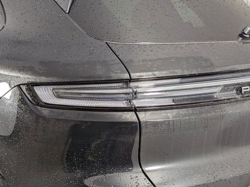 New 2026 Porsche Cayenne image 16