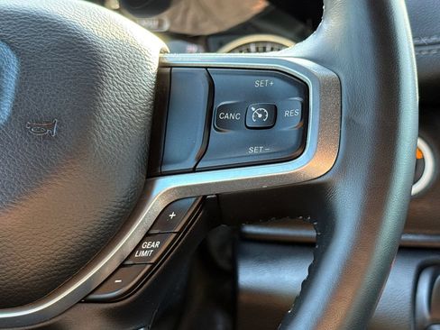 Used 2020 RAM 1500 Laramie w/ Sport Appearance Package AWD/4WD image 27